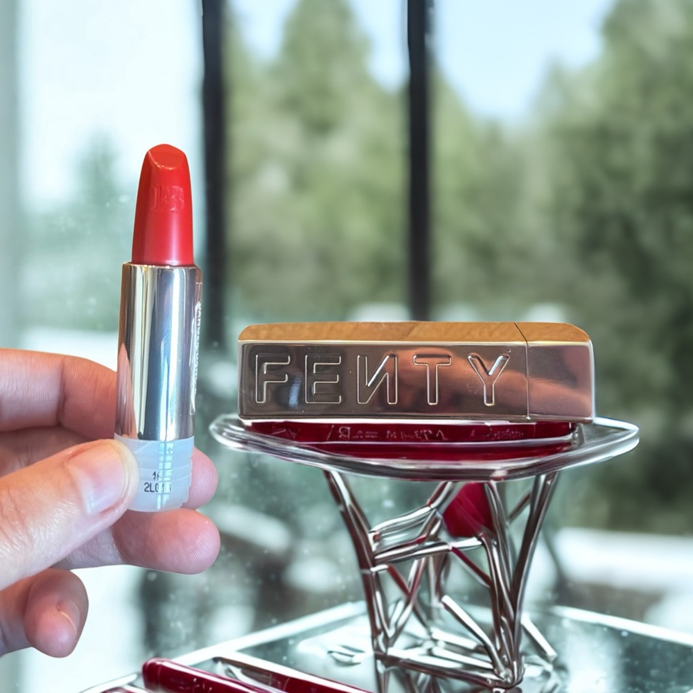 Fenty Icon Semi-Matte Lipstick and Case Bundle